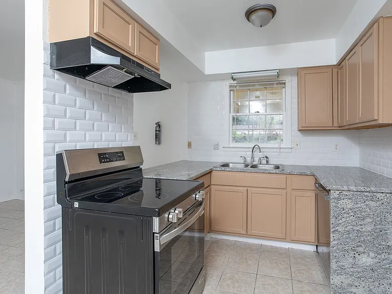 5 Ossabaw Rd — Photo 8