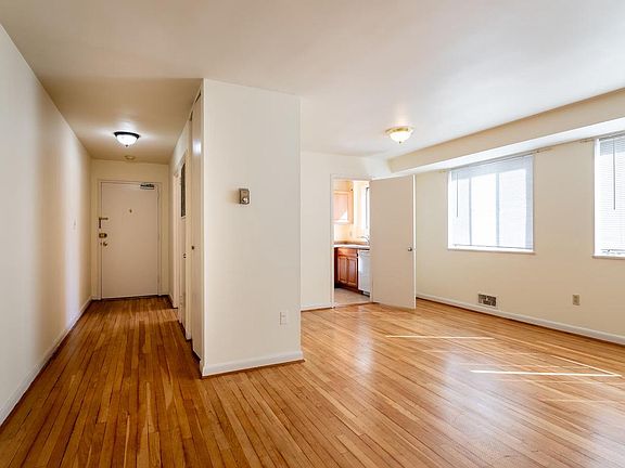 2nd image of 10504 Montrose Ave APT 101