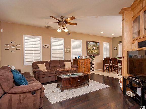 4th image of 27716 Mahogany Row