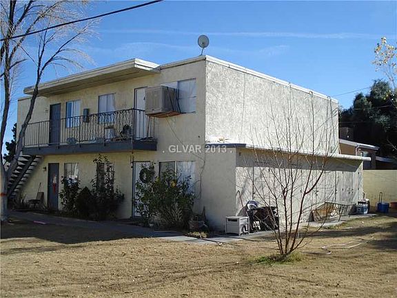 3rd image of 3365 Sylvia St