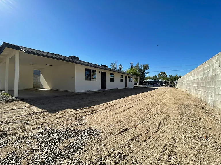 Charming 1 bed 1 bath in great location! — Photo 26