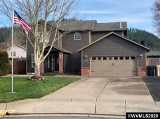 926 Falcon Ct, Lebanon, OR 97355