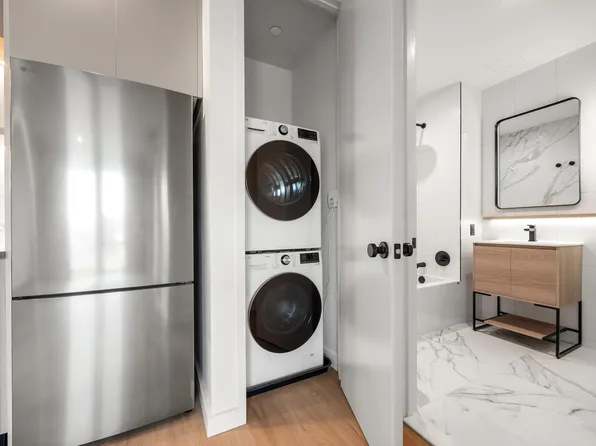 16 West Street image 8 of 35