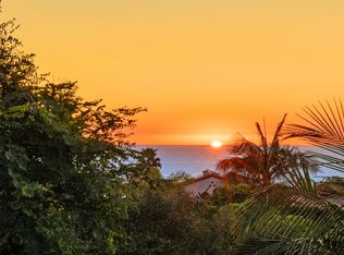 2110 Crest Dr, Encinitas, CA 92024