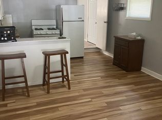 513 N San Marcos St #B, Seguin, TX 78155