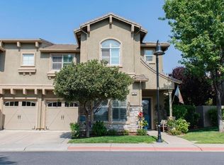 7383 Orchard Cir, Penryn, CA 95663