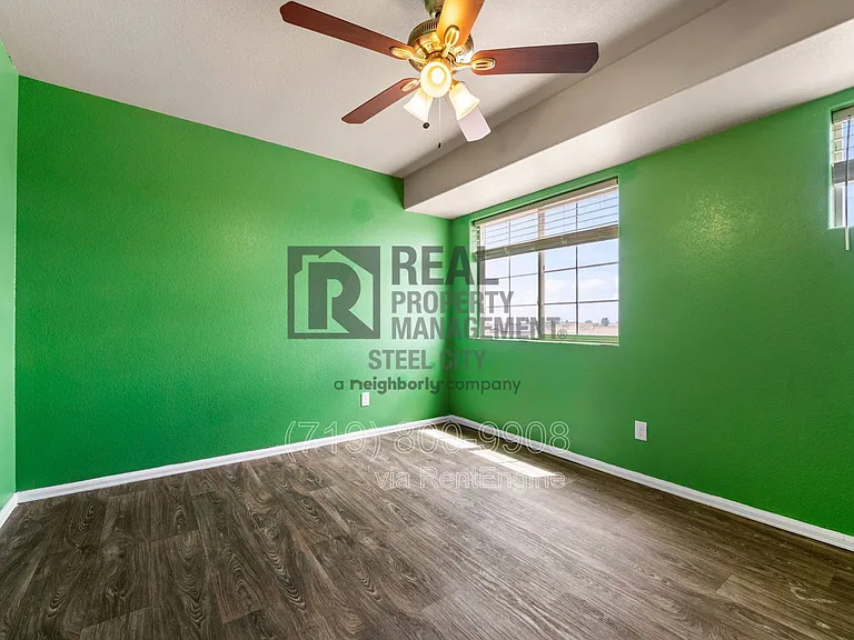947 E Kirkwood Dr — Photo 35