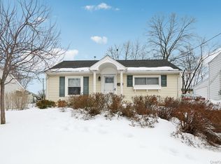 18 Lake Rd, Stony Pt, NY 10980