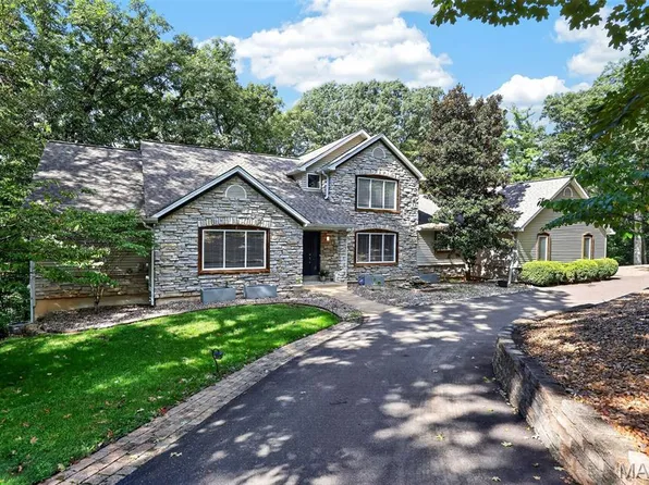 161 Stuart Ln, Eureka, MO 63025