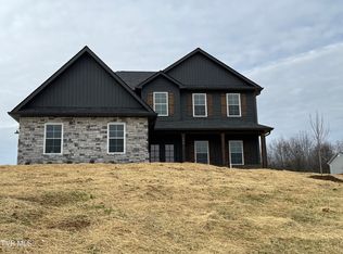 986 Hawley Rd, Blountville, TN 37617
