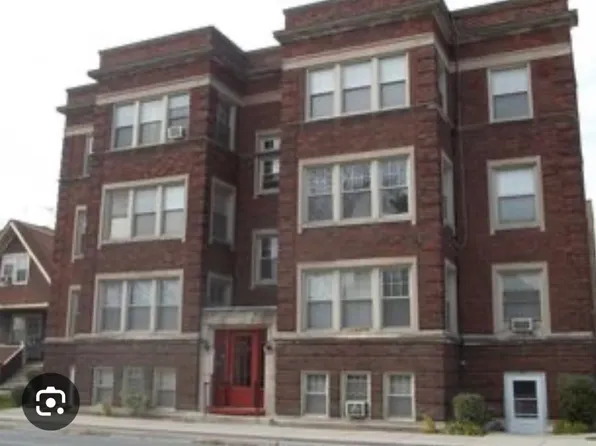 212 S 5th Ave APT B7, Maywood, IL 60153