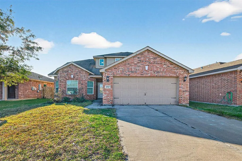 Building Photo - 20807 Echo Manor Dr