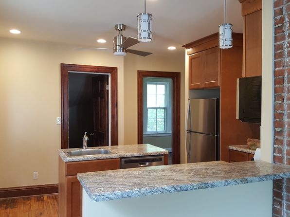 52 Abbottsford Pl #L