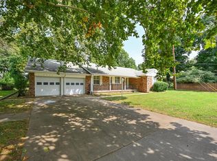 2447 E 53rd St S, Tulsa, OK 74105