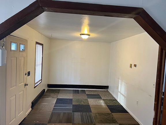 3rd image of 191 Sullivan St