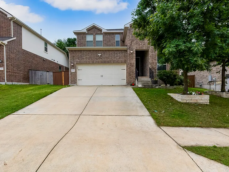4424 Casa Robles Dr — Photo 1