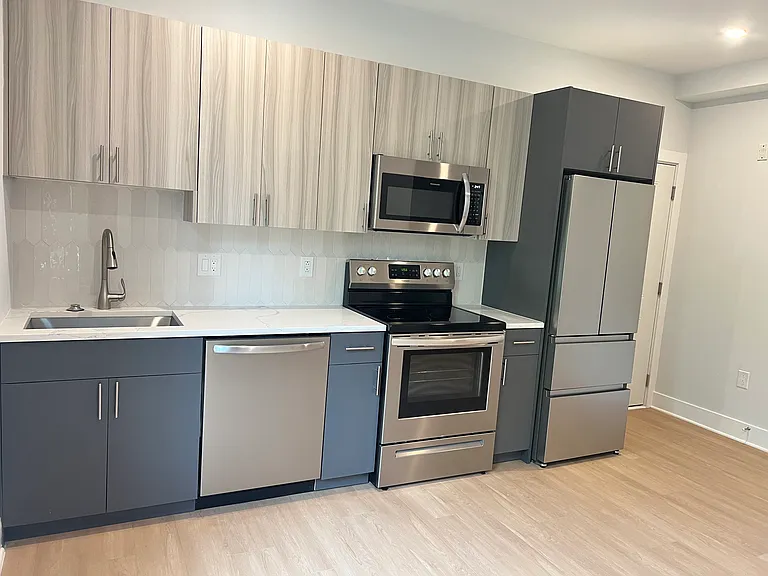 3818 Haverford Ave #2 — Photo 2
