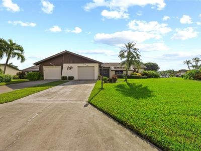 103 Round Key Cir #E-10, Naples, FL, 34112