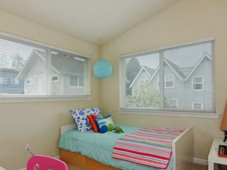 655 W Emerson St #C — Photo 13