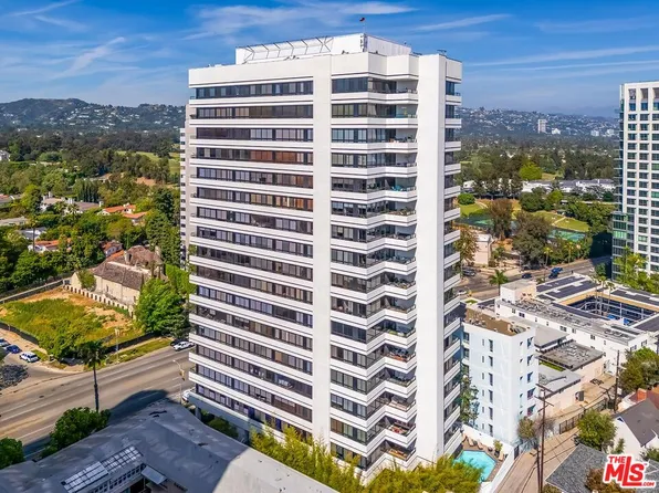 10350 Wilshire Blvd APT 702, Los Angeles, CA 90024