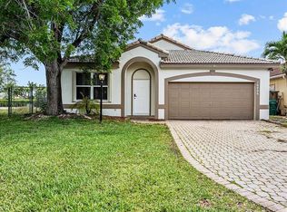 16406 SW 77th Ter, Miami, FL 33193