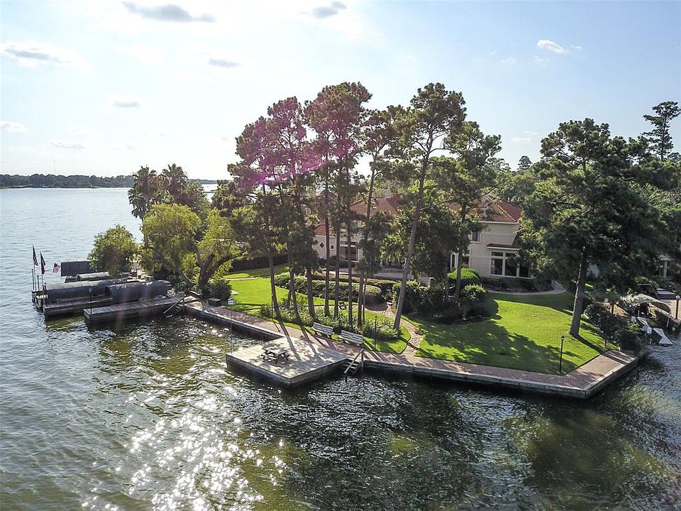 1st image of 2803 Lakeside Dr