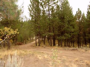 211 Points Rd, Cascade, ID 83611