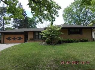 710 Sunrise Ln, Rockford, IL 61107