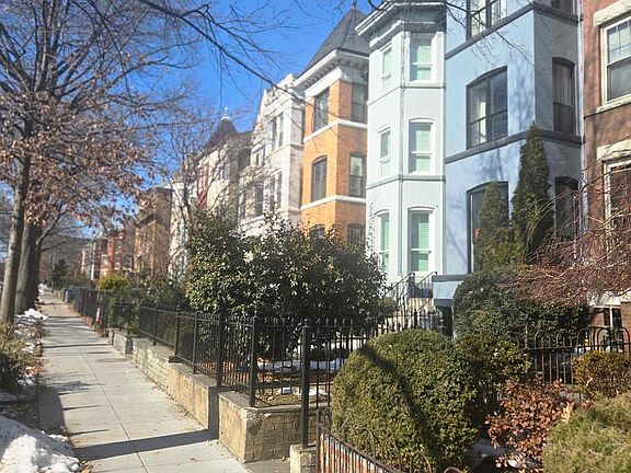 3rd image of 1209 Harvard St NW