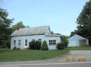 895 Smithfield Rd, Belgrade, ME 04917