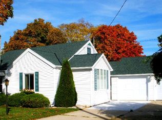 302 Wisconsin Ave, Kewaunee, WI 54216