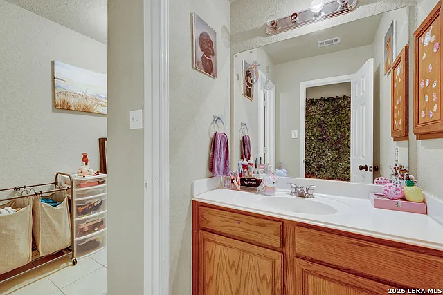 2536 Woodbridge Way — Photo 31