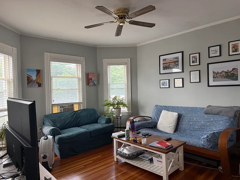 77-79 Mystic St #3 — Photo 2
