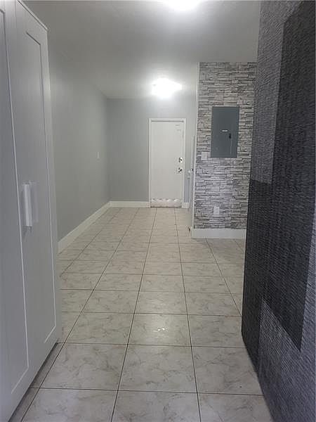 1st image of 401 NW 43rd Ct #3