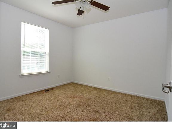 2nd image of 27926 Home Farm Dr