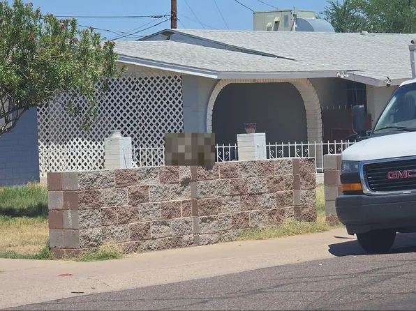 6062 S 22nd St, Phoenix, AZ 85042