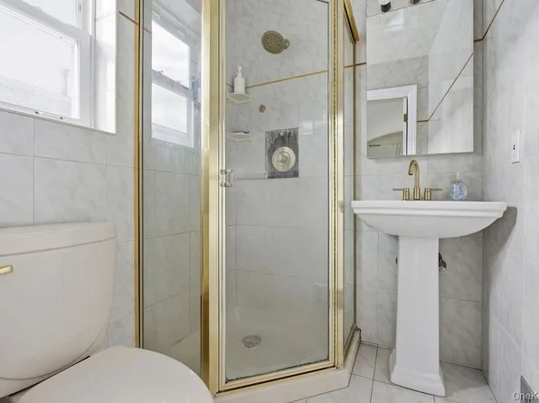 163-15 84th Street image 12 of 32