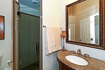 4th image of 13911 S Stone Canyon Dr