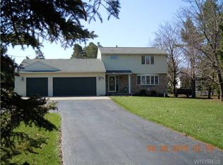 321 Schultz Rd, Buffalo, NY 14224