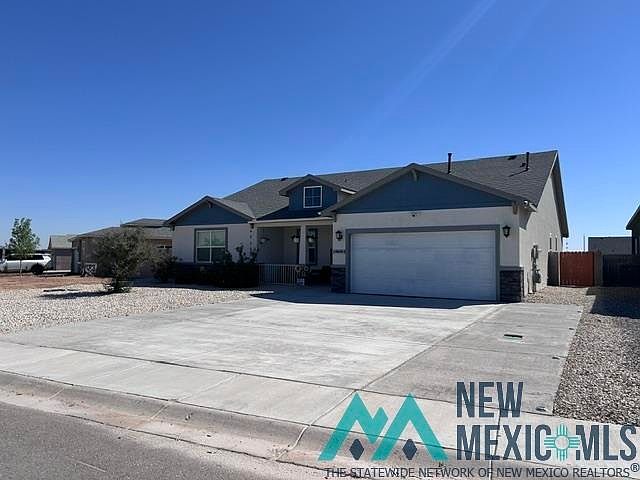 1st image of 3810 Saguaro Dr