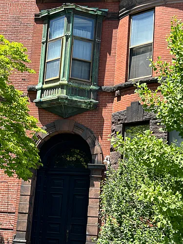406 Beacon St #1 Photo 1