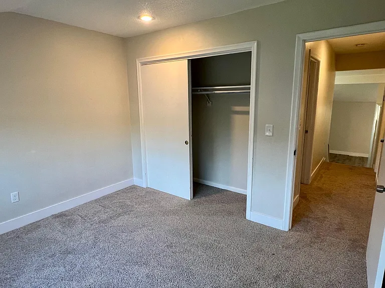 3308 Bridge Manor Dr — Photo 11