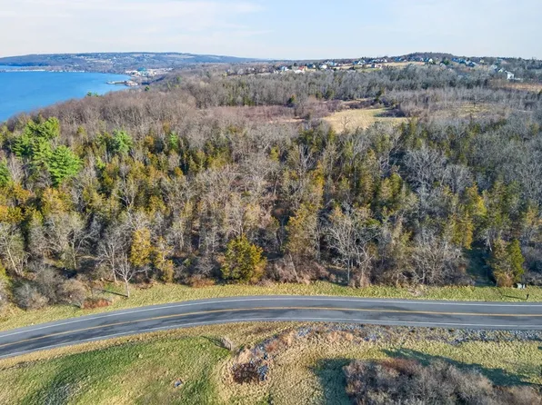 Blackchin Blvd, Ithaca, NY 14850