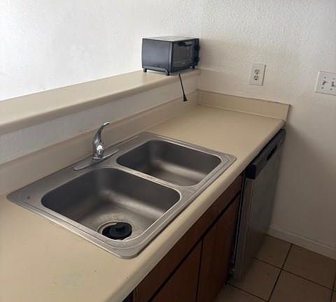 3rd image of 2822 S Bartell Dr APT 25