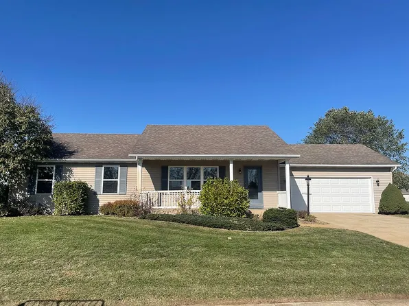 18147 Scarborough Ln, Goshen, IN 46528