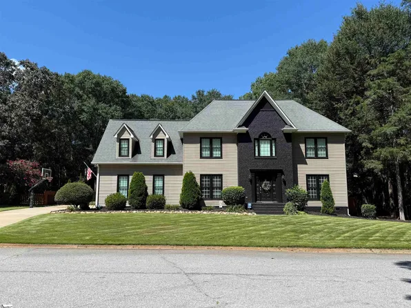 1001 Neely Farm Dr, Simpsonville, SC 29680