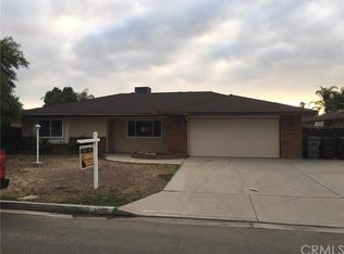 26307 Carnegie Ave, Hemet, CA 92544