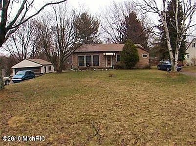 691 Goldenrod Ave photo 1