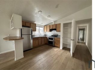 1501 57th Ave, Oakland, CA 94621
