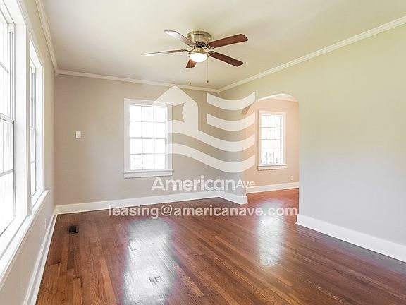 78158_003_living_room_13675487.jpg